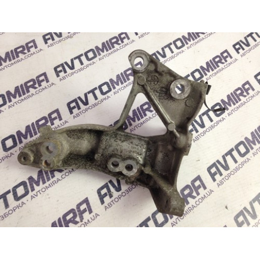 Кронштейн генератора Citroen Berlingo 1.6 HDI 2008-2018 9653249480
